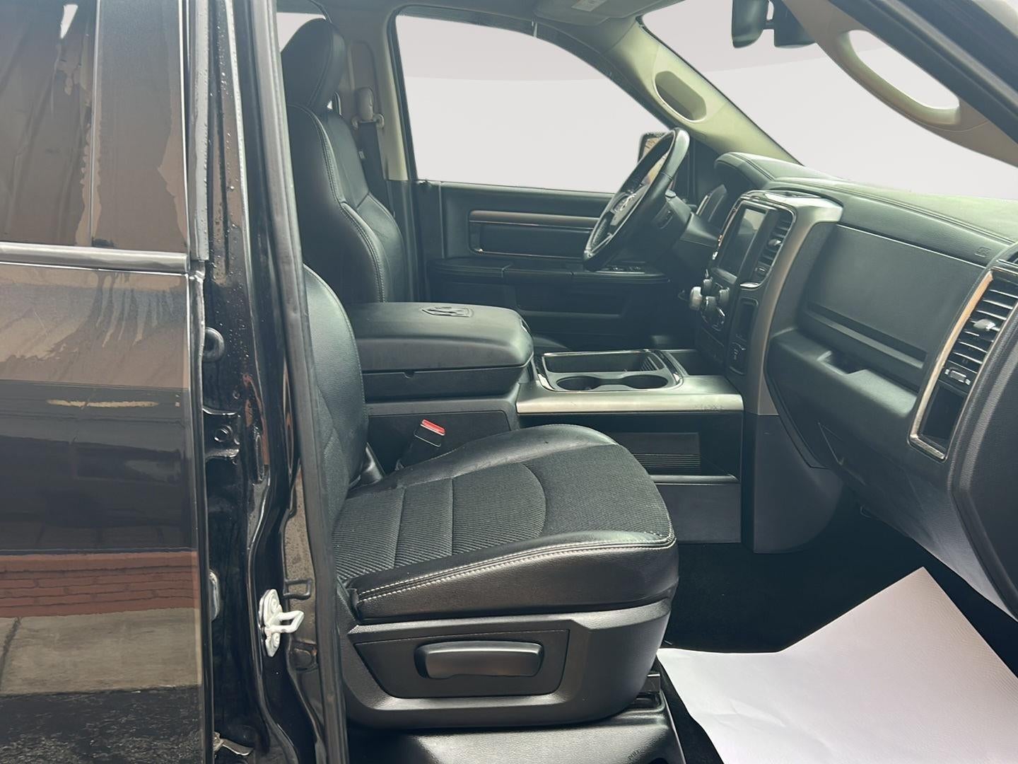 2016 RAM 1500 Sport