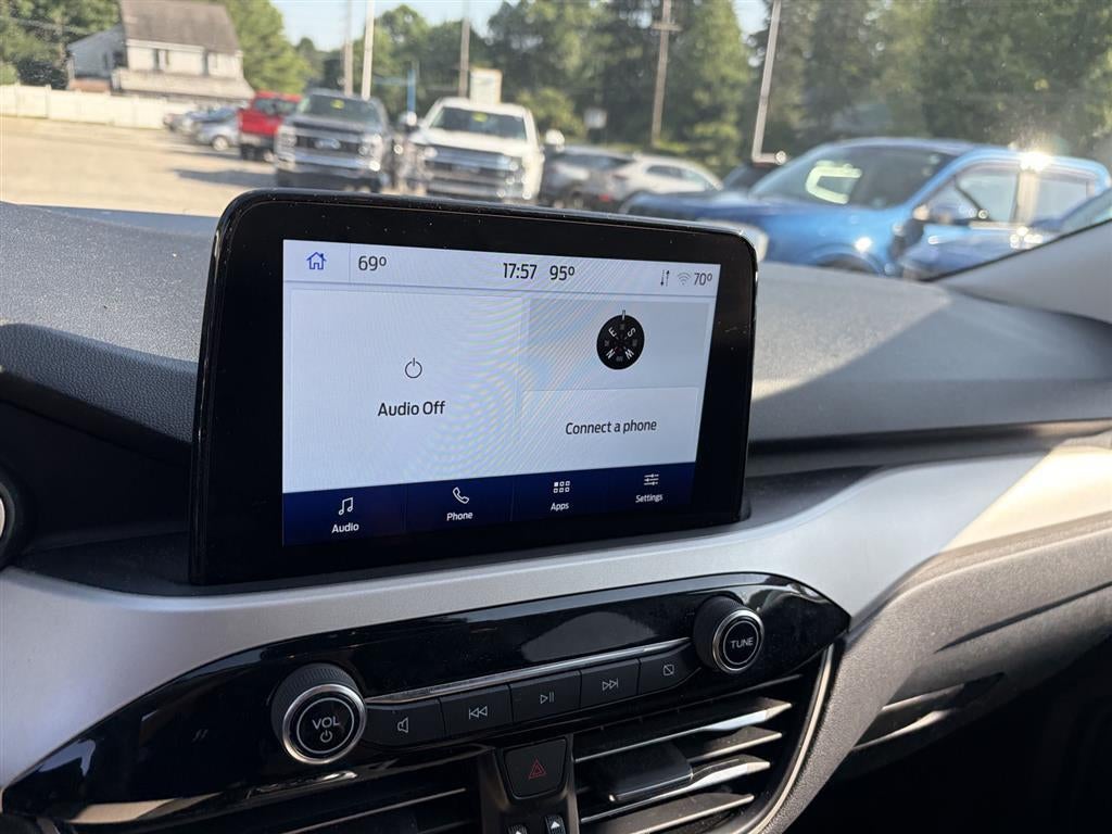 2022 Ford ESCAPE SE SE