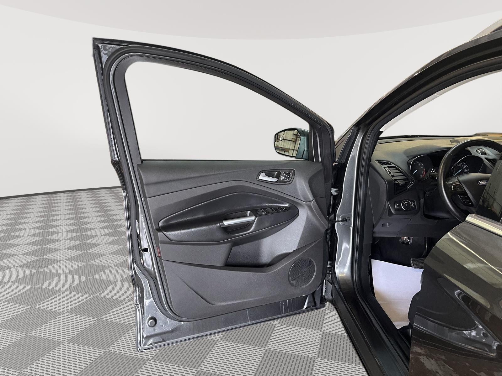 2019 Ford Escape Tit Titanium