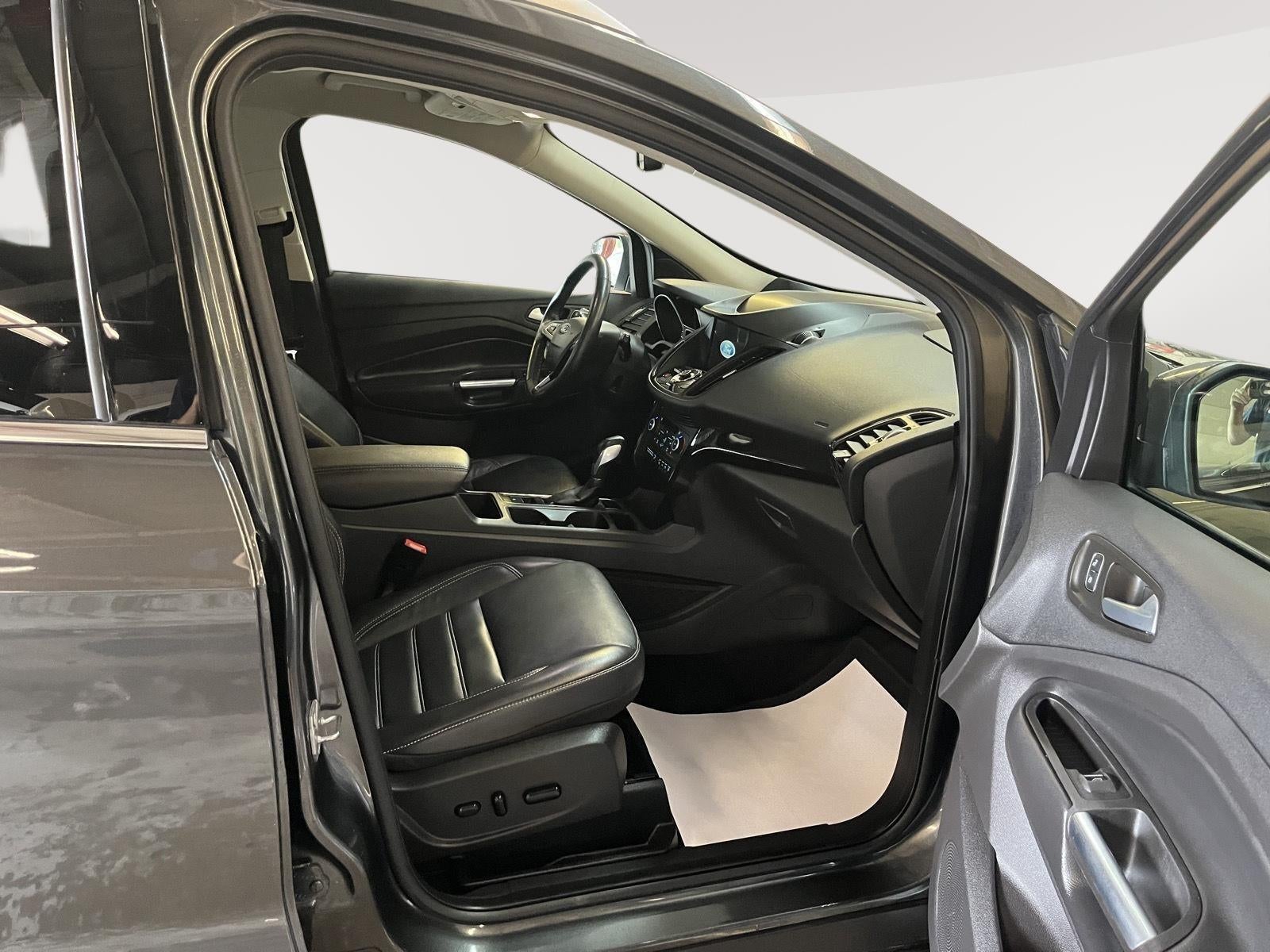 2019 Ford Escape Tit Titanium