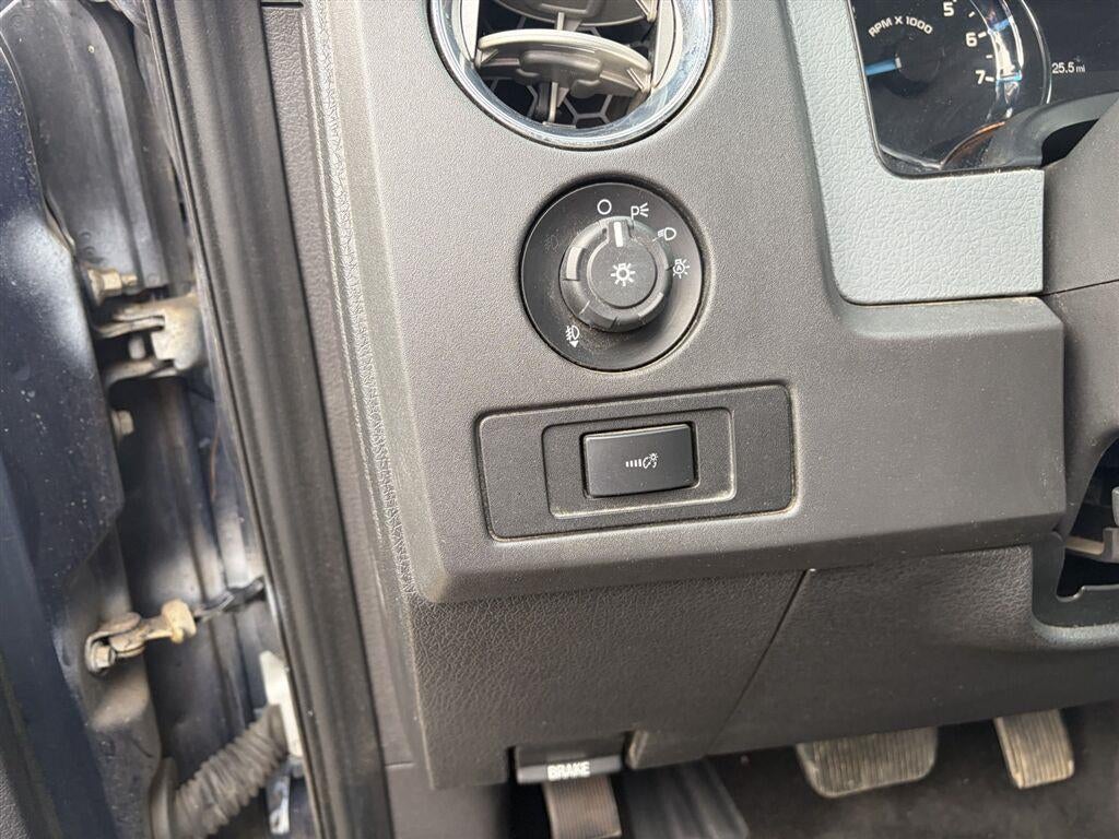 2014 Ford F-150 Base