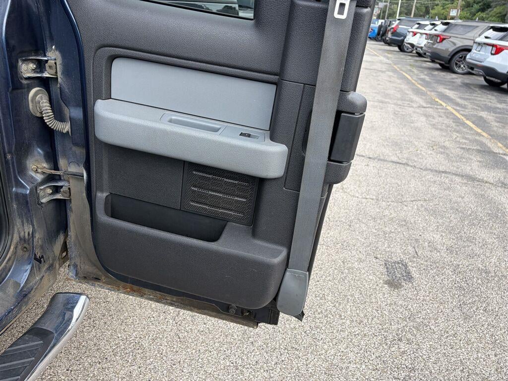2014 Ford F-150 Base