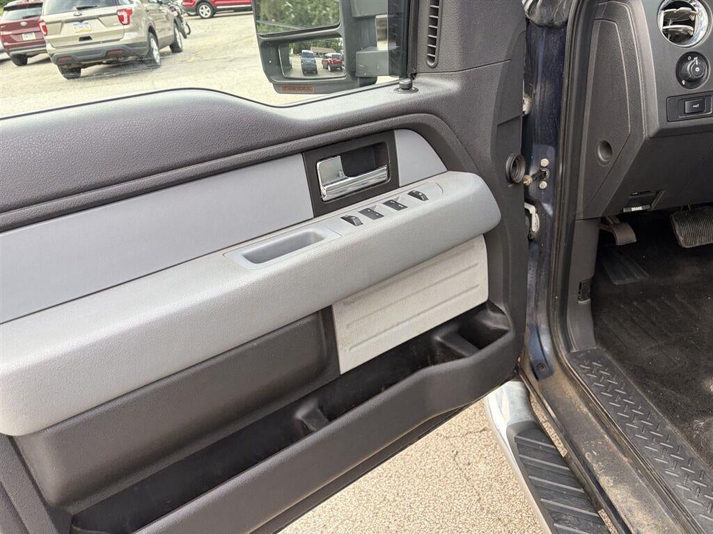 2014 Ford F-150 Base