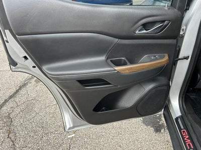 2020 GMC Acadia SLE