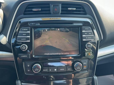 2023 Nissan MAXIMA SL Base