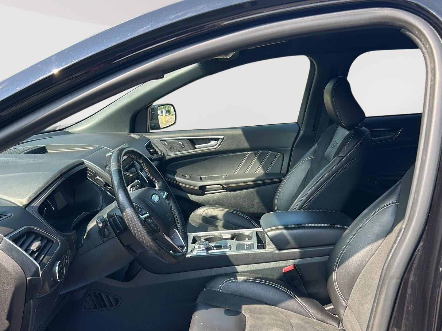 2022 Ford Edge ST