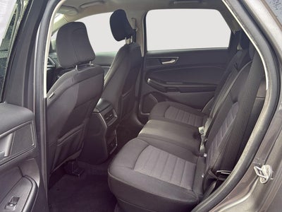 2021 Ford Edge SE