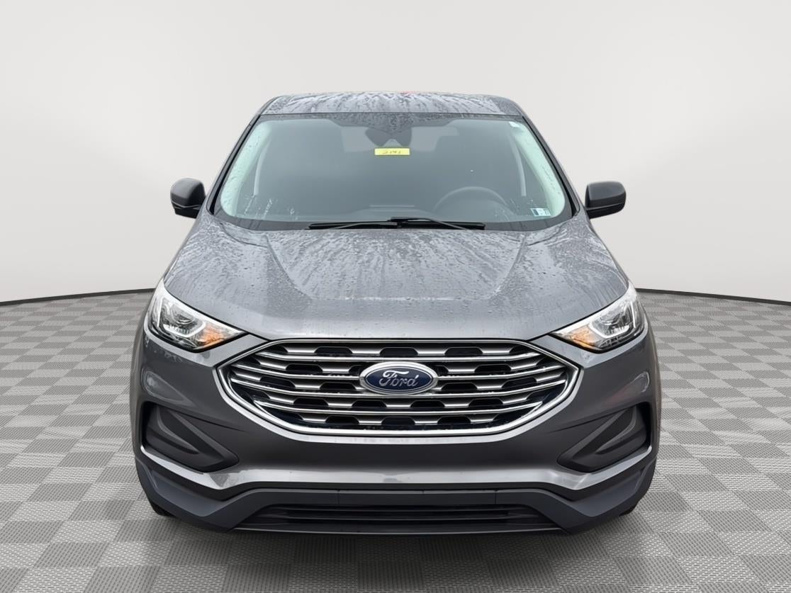 2021 Ford Edge SE