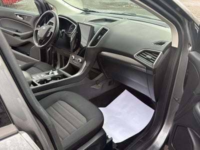 2021 Ford Edge SE