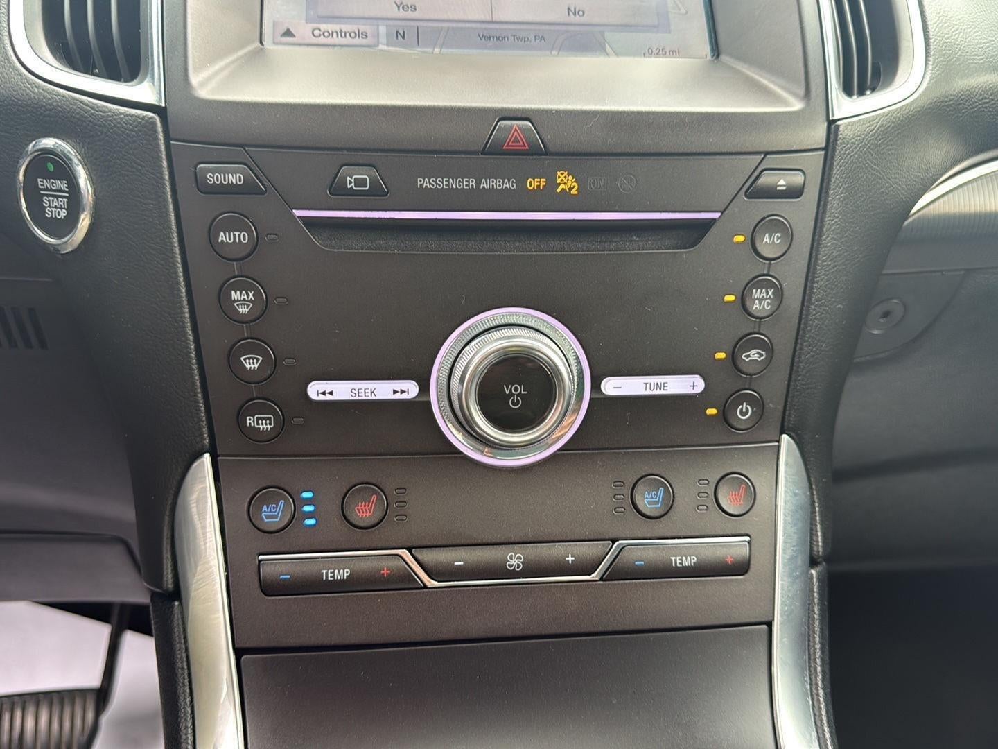 2019 Ford Edge Titanium