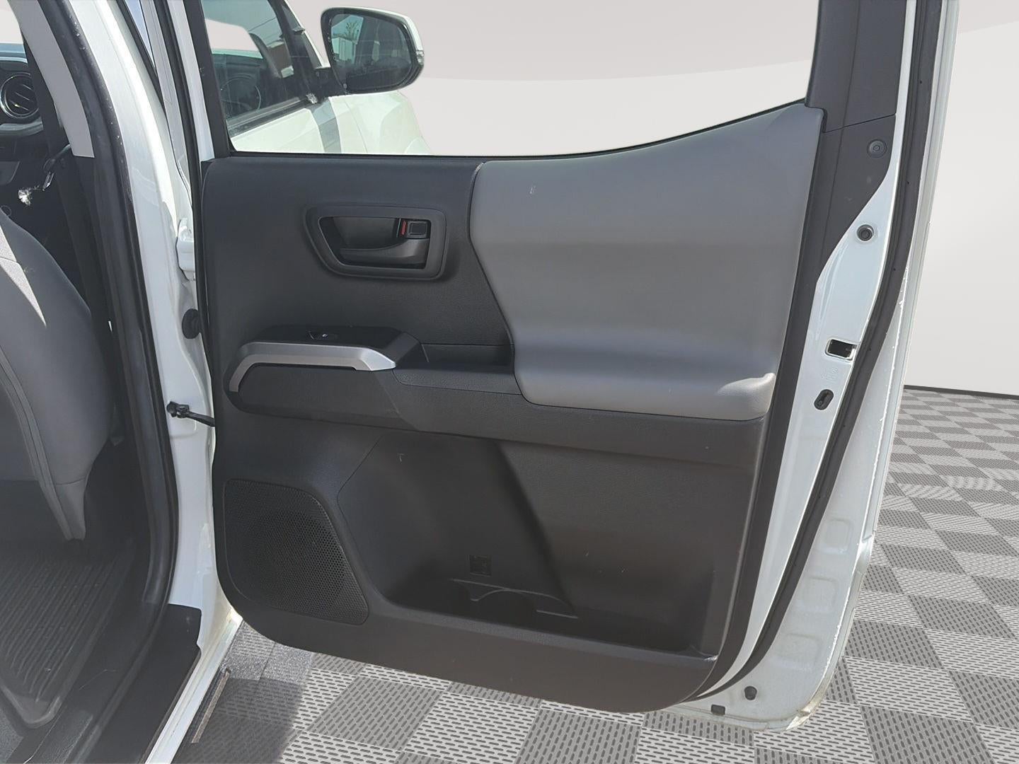 2022 Toyota Tacoma Base