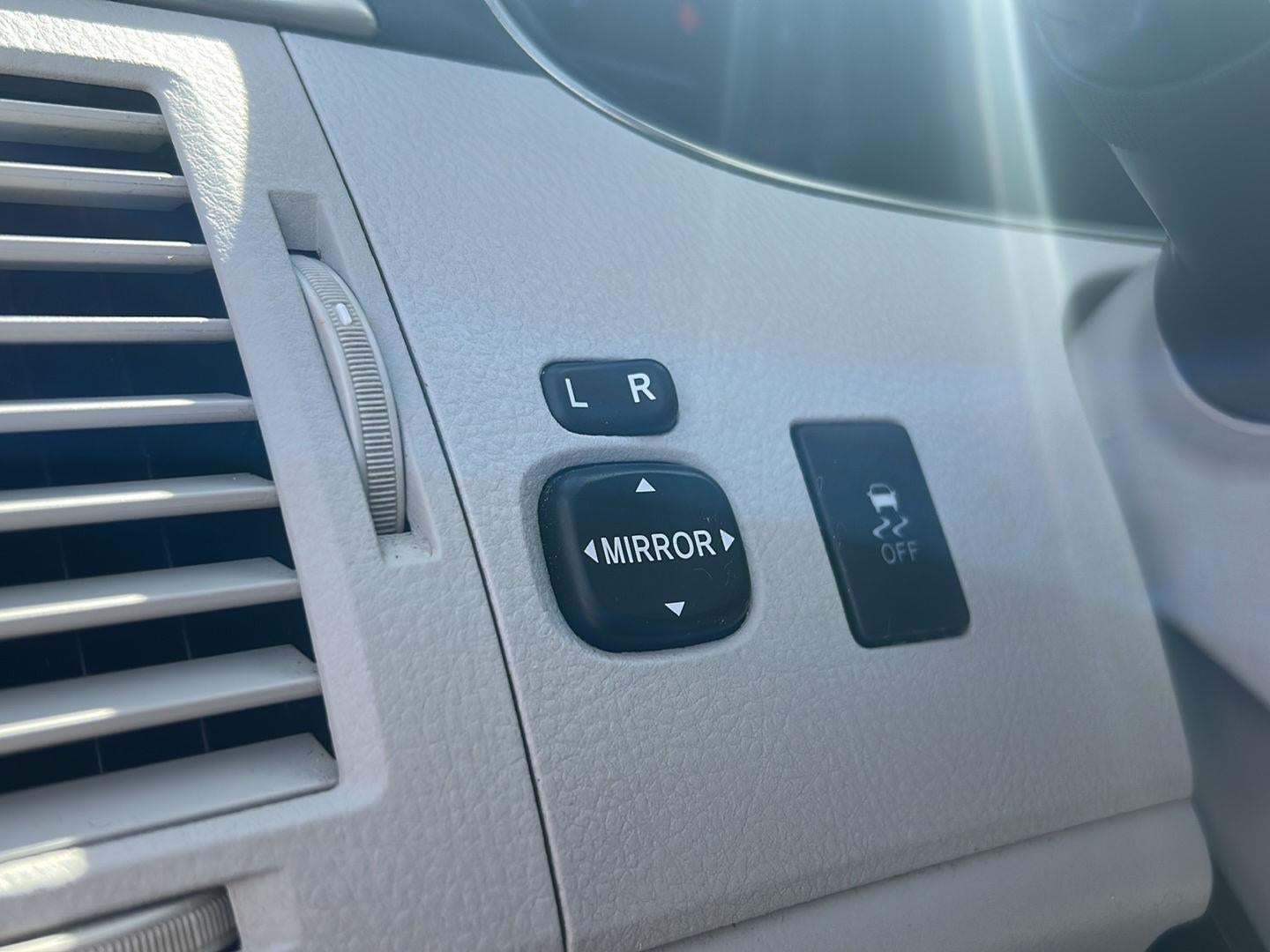 2012 Toyota Avalon Base