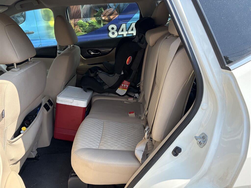 2017 Nissan Rogue SV