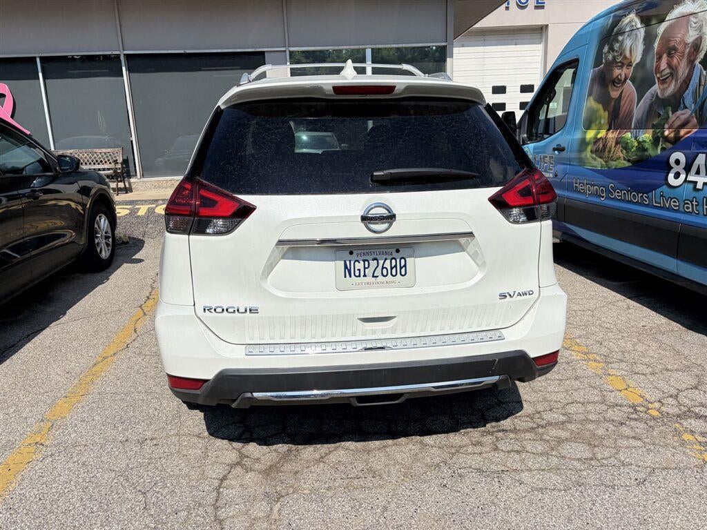 2017 Nissan Rogue SV